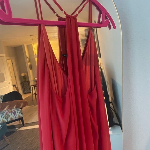 Racer back flowing dress. Fun for a night out - Picture 2 of 4